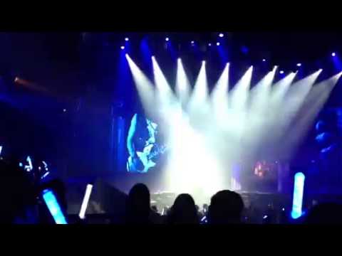 五月天「諾亞方舟」明日重生版世界巡迴演唱會20130504 香港站 怪獸吉他Solo