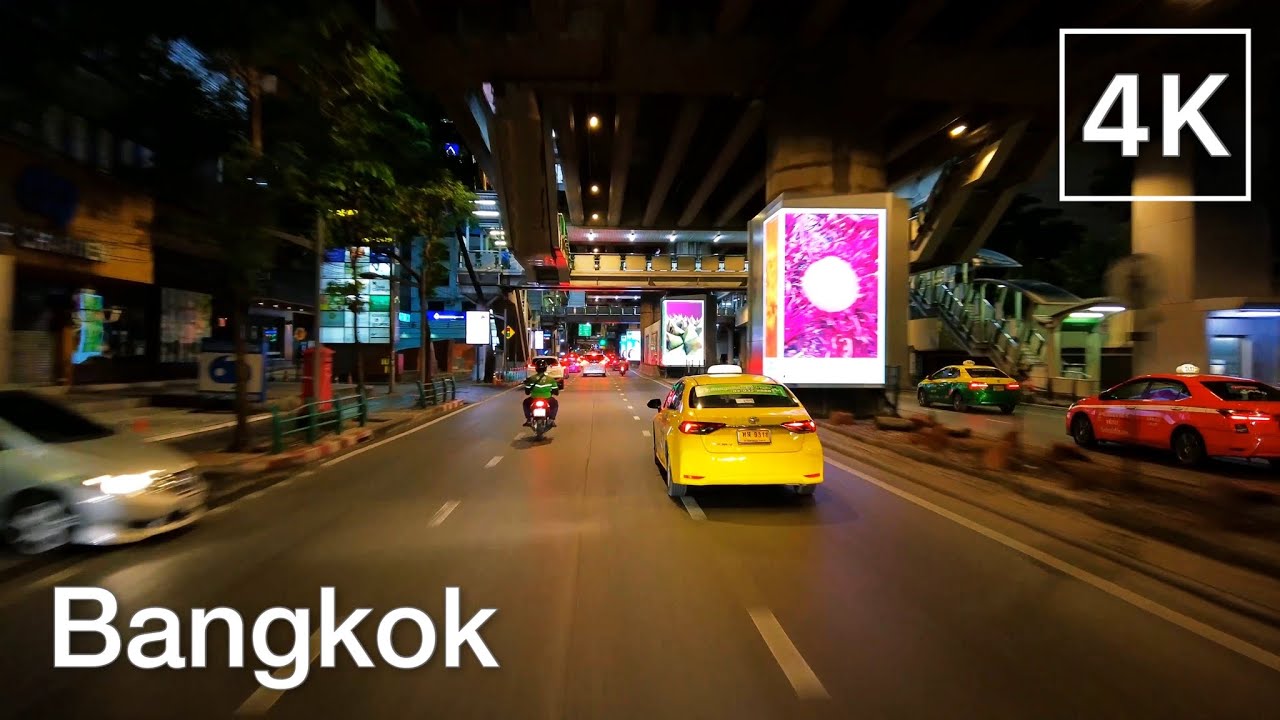 4K🇹🇭 Bangkok | Driving Downtown at Night - 22/Mar/2022 | Motorcycle Tour
