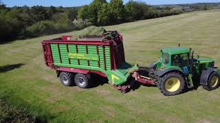 John deere 6920s avec auto chargeuse strautmann giga-vitesse