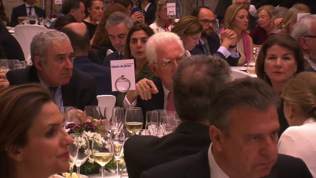 Soledad Becerril, VII Premio Manuel Clavero roseola