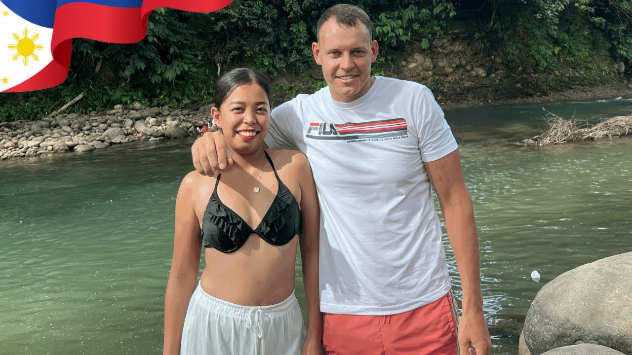 🇵🇭 Exploring a Small Town and Meeting Wonderful Locals