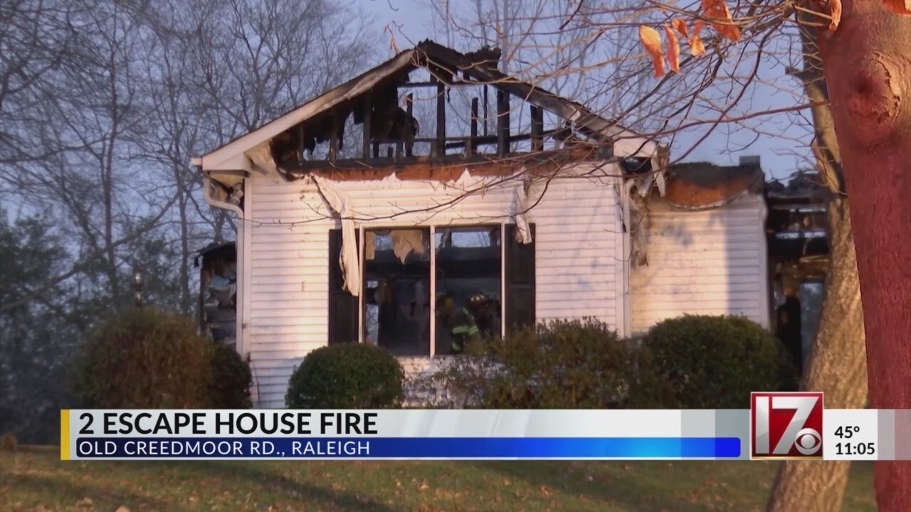 2 escape house fire in Raleigh - YouTube