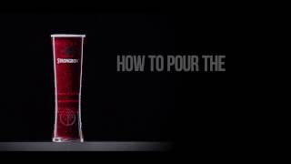 How to pour the perfect pint of Strongbow Dark Fruit
