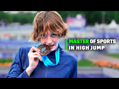 This Cute TEEN High Jumper Became Famous Thanks to a Single Photo — Jasmin Bagalinova