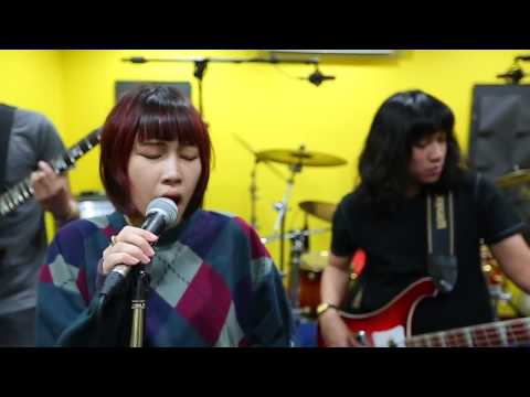 หลับข้ามวัน by กอราก้อน-SIPIstar2013
