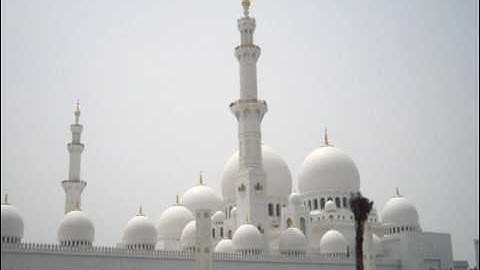 سورة لقمان تلاوة عطرة للقارئ عبد المعز شاكر