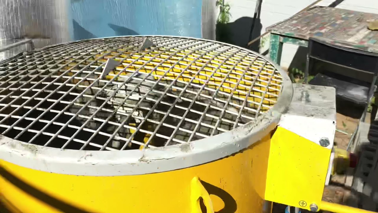 Screed mixer 240volt