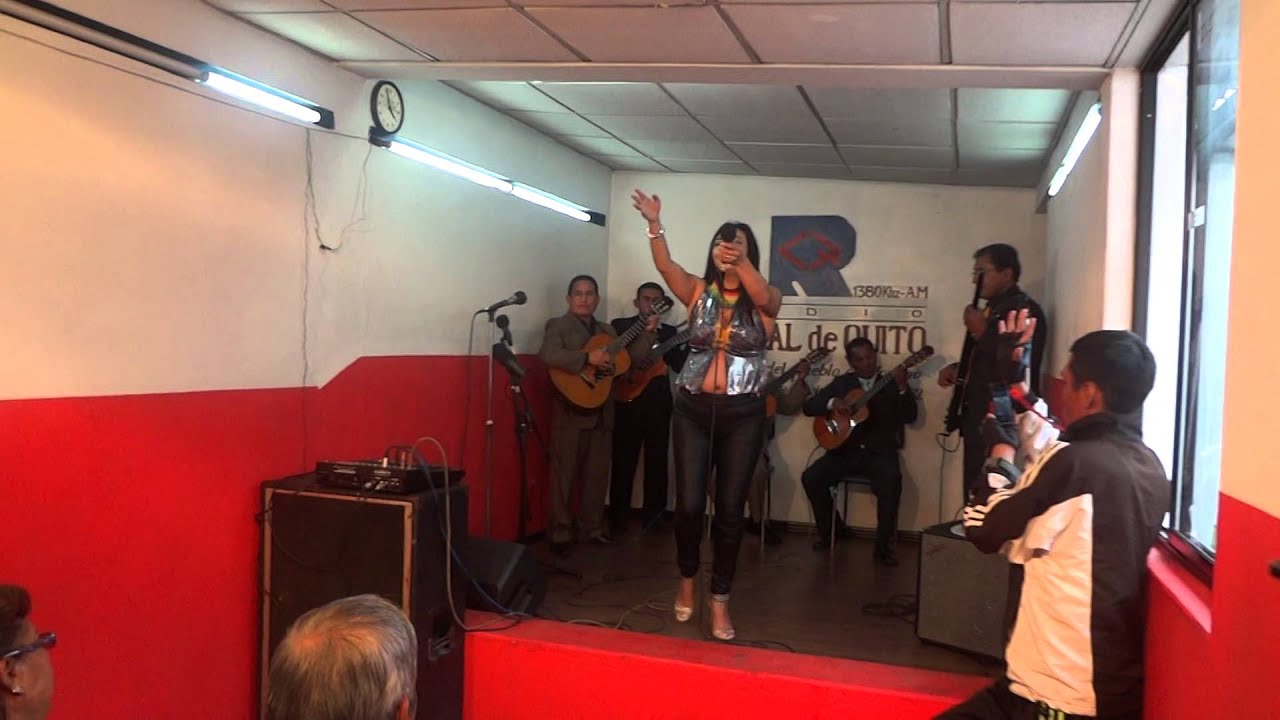 Lanzamiento del nuevo material en Radio Cristal YouTube