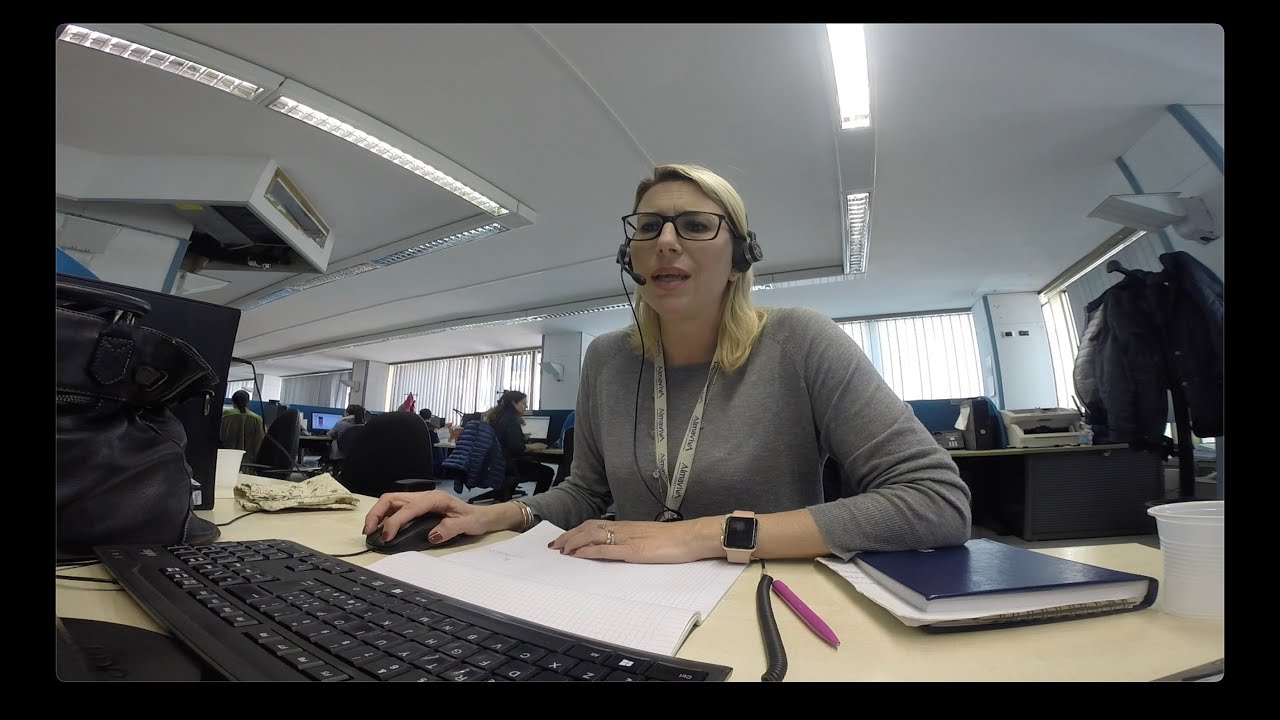 Il call center dei laureati con 110 e lode a Palermo che lavorano per meno di mille euro al mese