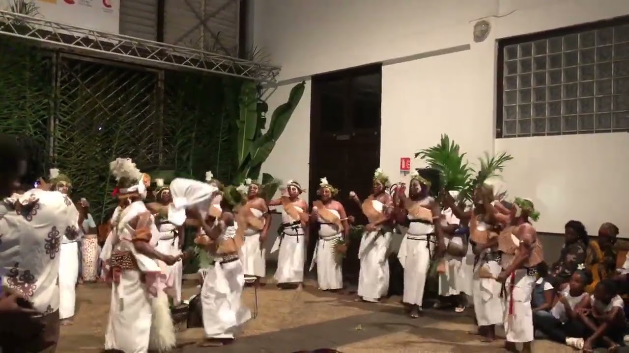 Ivanga rango a ndowe