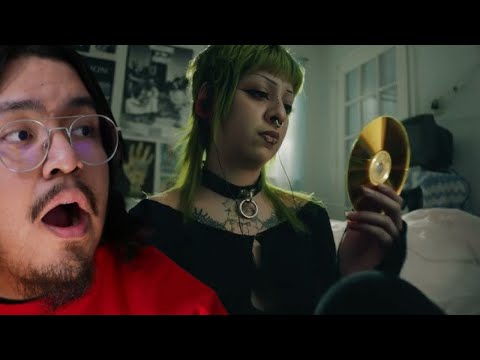 1ST LISTEN REACTION Glare Guts