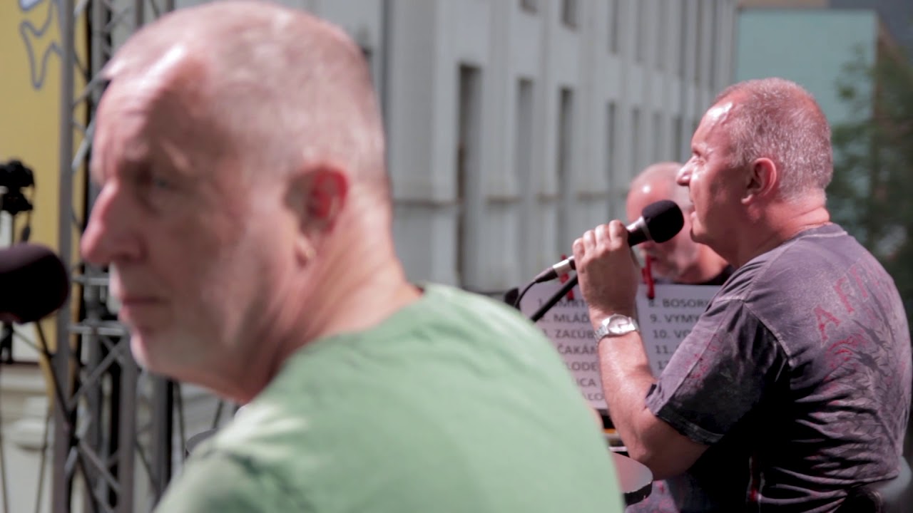 ELÁN- Kráľovná bielych tenisiek akusticky/ Střecha Impulsu