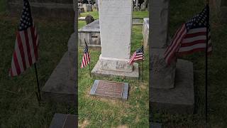 The graves of Aaron Burr and John Witherspoon