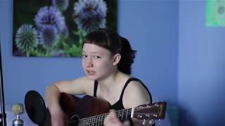 Download Lagu I Bet You Look Good on the Dance Floor - Arctic Monkeys (cover) MP3