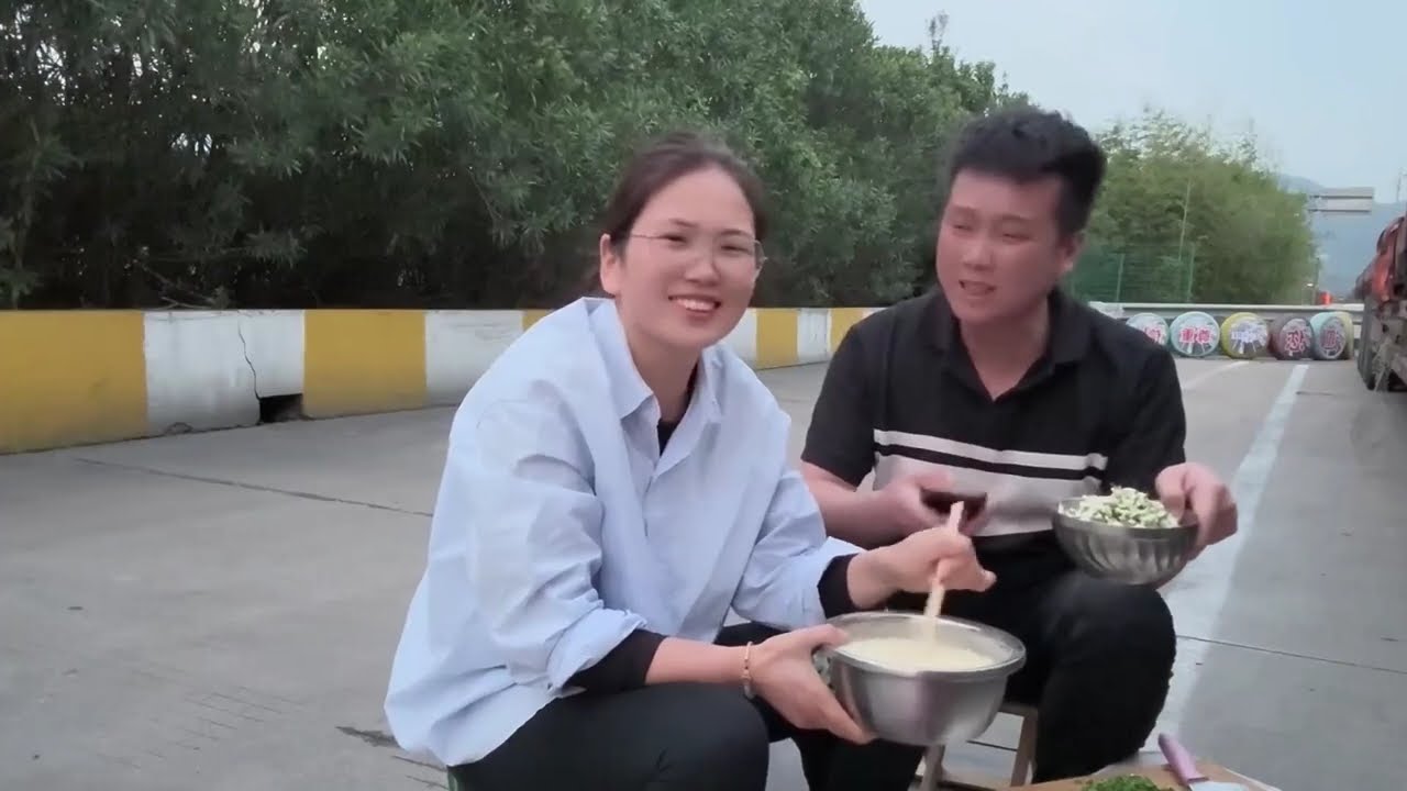 老三夫妇浙江趴窝六天喜迎开张，好装好卸不用盖雨布，卸完三妹大展厨艺#卡车司机 #货车司机 #货车司机的心酸 #记录日常生活 #记录卡车生活 #老三v卡车人