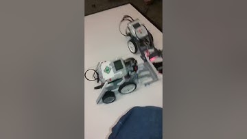 Ev3 against  nxt Sumo bot
