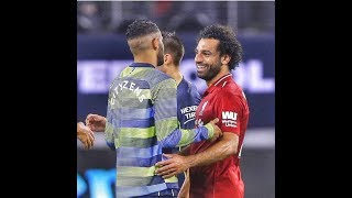 في لقطه للتاريخ عناق حاد وهزار بين رياض محرز ومحمد صلاح عقب مباراة مانشيستر سيتي وليفربول ??