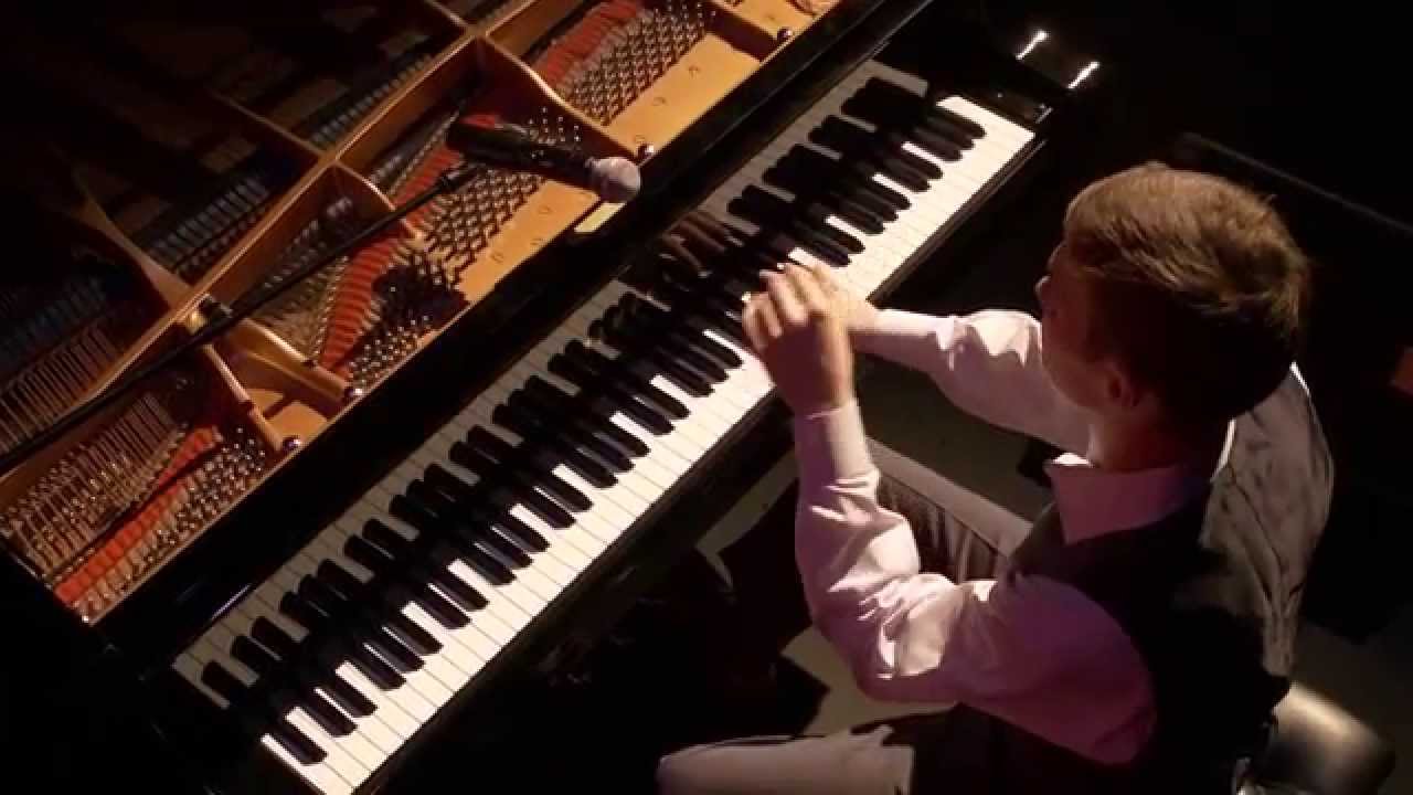 Michael McDowell - You Raise Me Up 