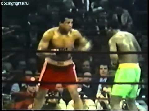 Today in sports history: Joe Frazier beats Muhammad Ali to win ...
