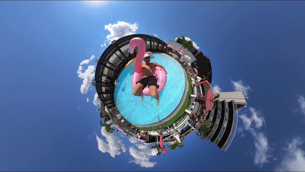 The NYC 100 Portraits #11, Long Island City, Ravel, Summer Club