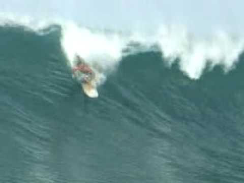Pablo Gutierrez big tube in Hollow trees