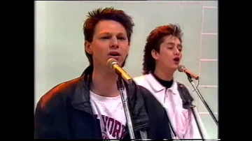 Pseudo Echo performing 'Try' on Hey Hey It's Saturday