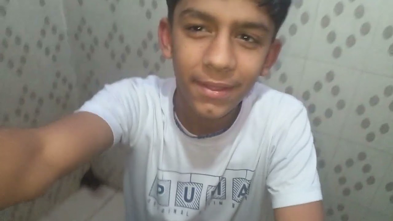 lattu tut gaya prank on my small brother 