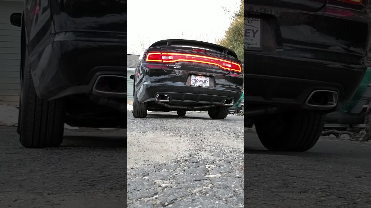 2013 Dodge Charger SXT 3.6L V6 Flowmaster 50 and Cherry Bomb