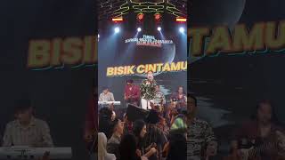 Tiara Amora Terlena shorts short shorts dangdut hiburan sound