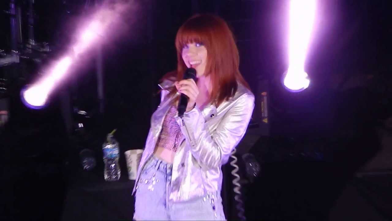 Carly Rae Jepsen - Tiny Little Bows (The Summer Kiss Tour Minnesota)