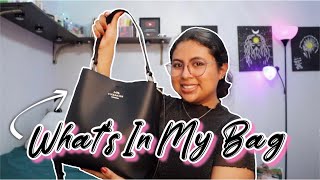 What's in my bag 2021 | COACH town bucket bag