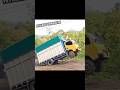 VIRAL,TRUK JEMPING TINGGI,TRUK OLENG #viral #truck #trukoleng #Fuso #extrimeroad #shorts #fyp #jcb