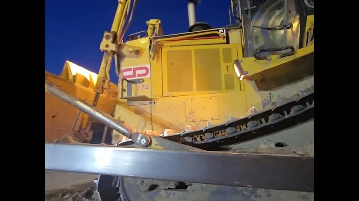 Loading and unloading a Cat D7 dozer #workinghard #happy