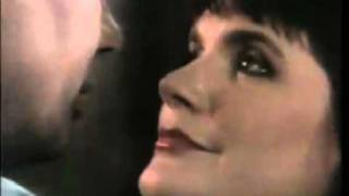 Aaron Neville And Linda Rondstadt  I Don't Know Much