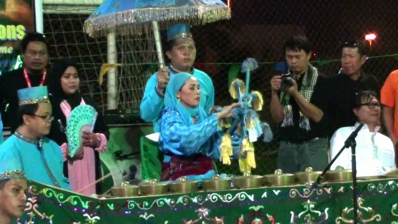 Marogong team (1st Lanao Laker's Kalilang competition) Champion for FORM & ELOQUENT performance