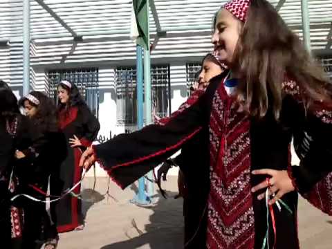 يا الاردنية للمعلمة المتميزة حنان 