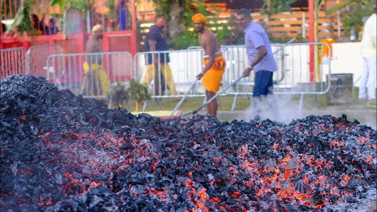 Marche sur le feu 2024 Temple Badra Karly Irissin-Mangata