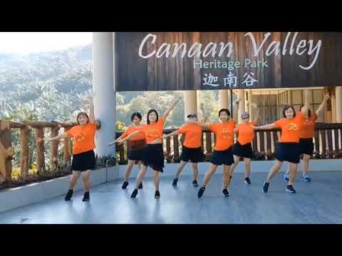 Ah Si!  Line Dance