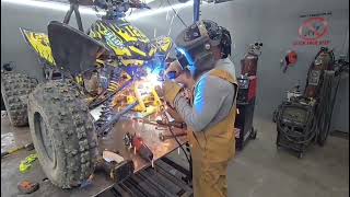 Weld repair busted bumper on race quad