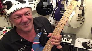 The Worlds Shortest Shred Lick Lesson LOL!