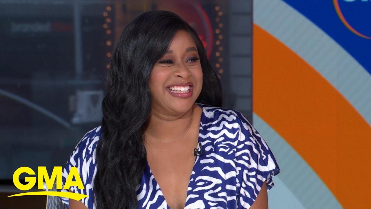 Comedian dishes on her new book