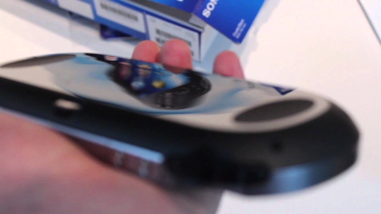 PS Vita 3G First Edition Bundle (Unboxing) - YouTube