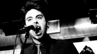 American Idiots - Welcome to Paradise - Green Day Cover (Live in Seville)