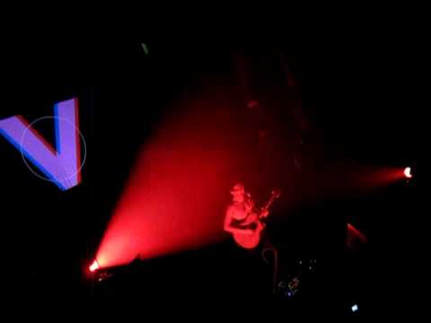 Yoav - We All Are Dancing (Live at Club Soda)