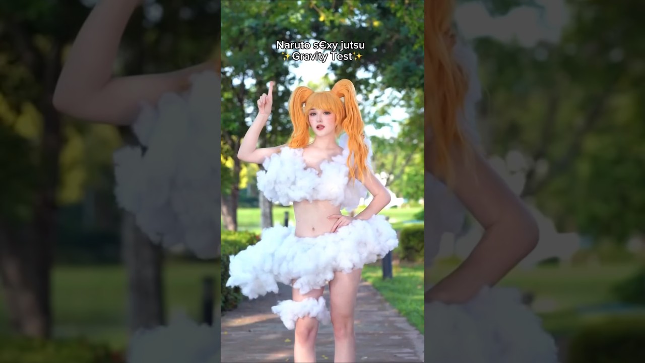 Gravity Jutsu activated😂💃🏻🔥The cosplay is literally falling apart💀✋🏻 