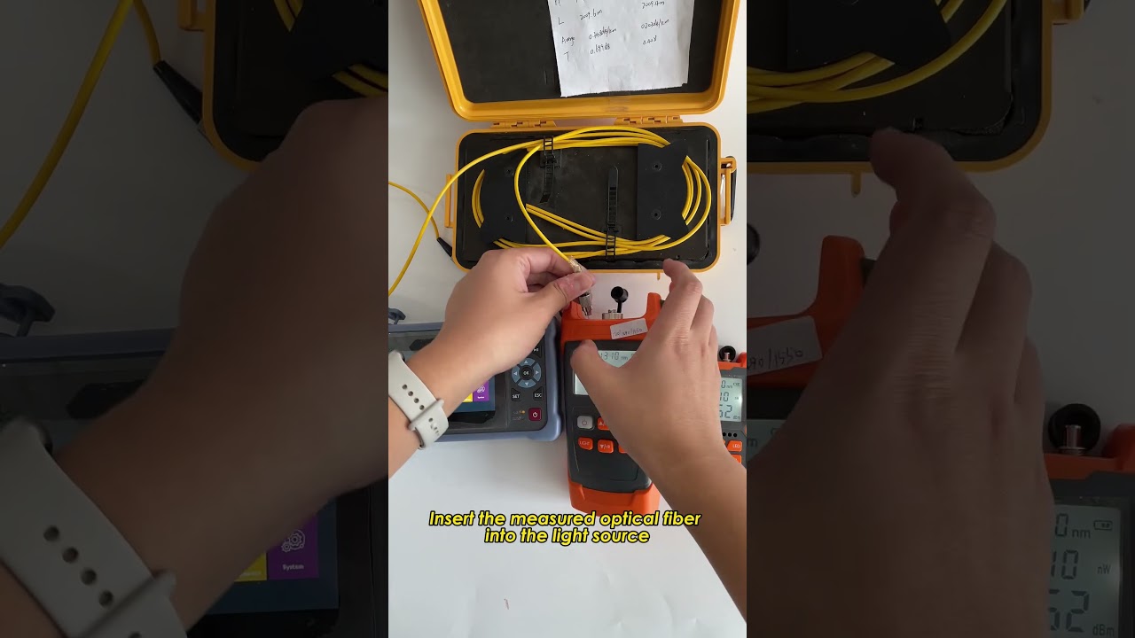 OTDR NK4000 test with light,We have 1310nm/1550nm/1625nm/1650nm and on live test.