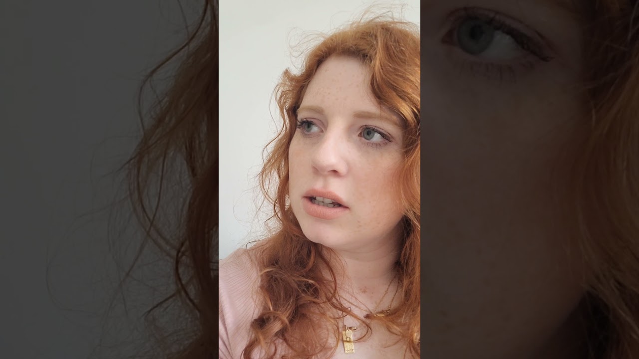 Scottish museum guide doesn't give a F***