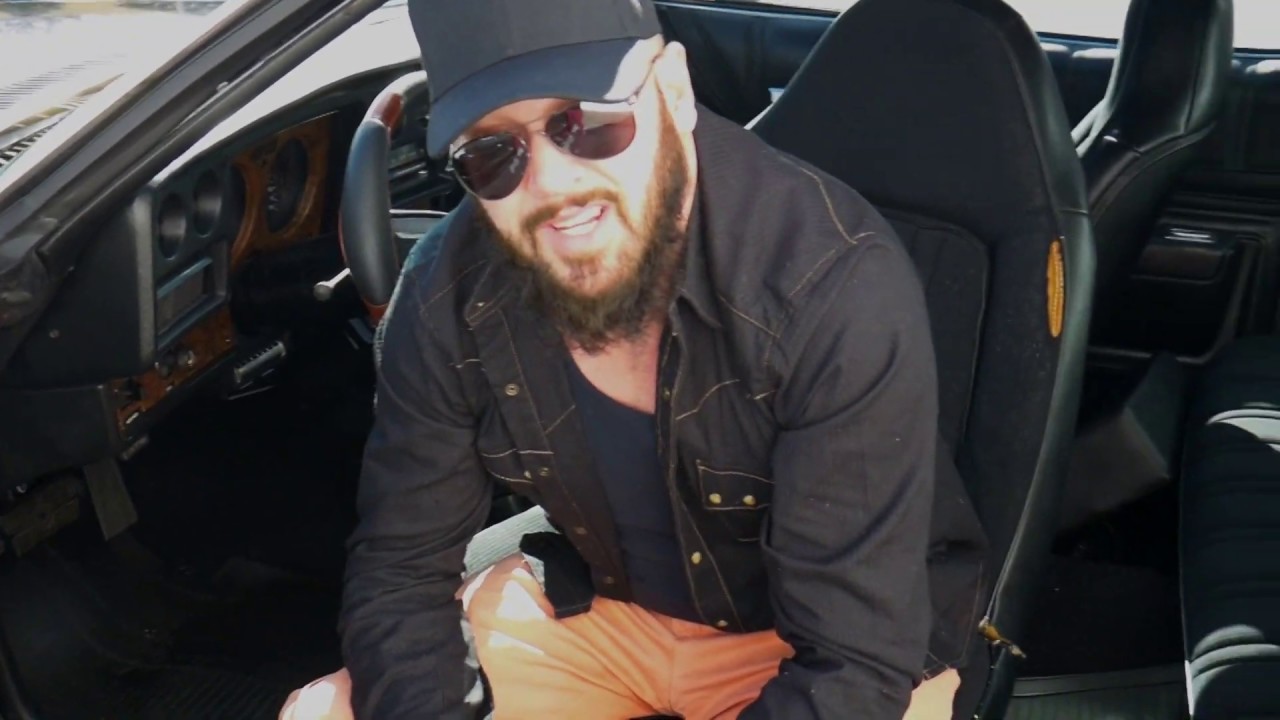 YouTubeでNu Breed - Bad Guy (Official Video)を視聴 YouTubeでNu Breed - Bad Guy (Official Video)を視聴