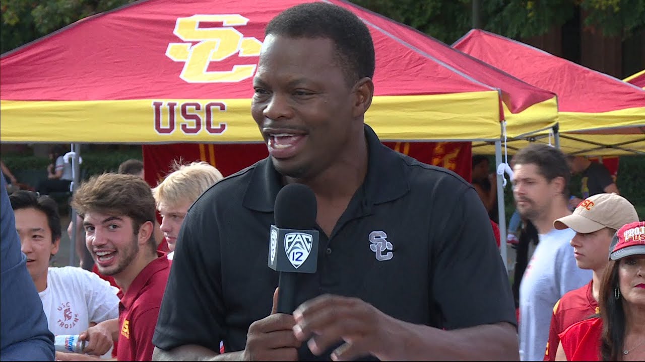 John Jackson details how he relied on the 'Trojan family' during his time as a USC wide receiver