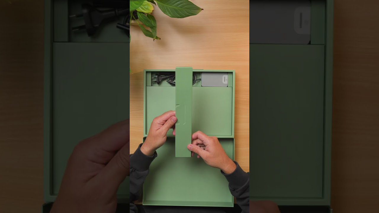 Unboxing The New Surface Laptop